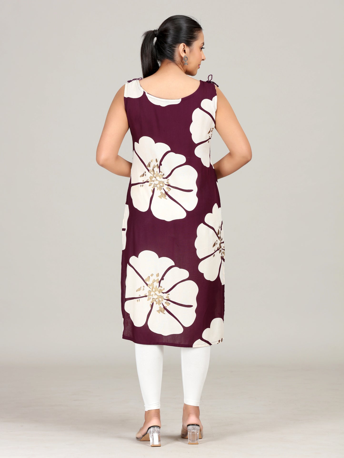 Maroon Floral Embroidered Straight Cotton Kurta