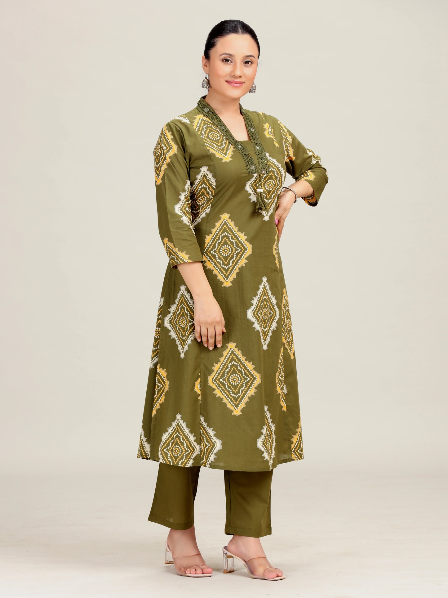 Mehndi Bandhani Printed Straight Co-ord Set